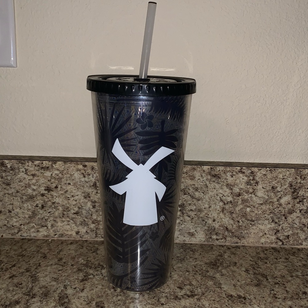 Dutch bro’s cup